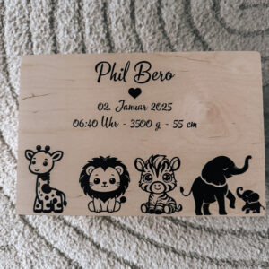 Erinnerungsbox mit Tiermotiven und Geburtsdaten