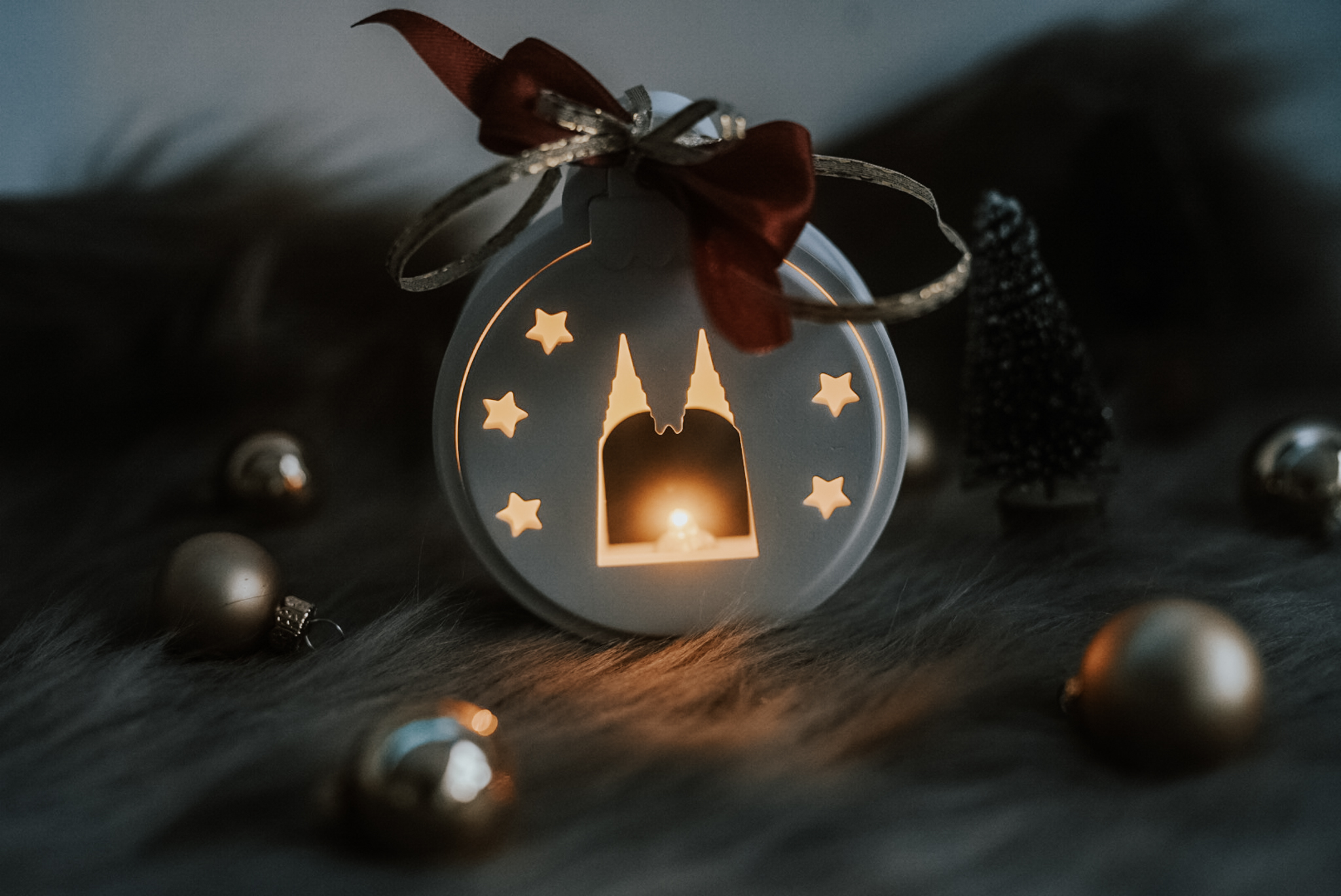 Christbaumkugel „Kölner Dom“ – mit Licht