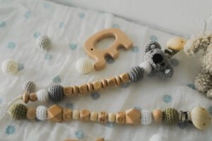 Schnullerkette personalisiert mit Namen