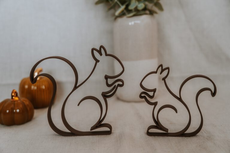 Eichhörnchen Deko „Nussfreunde“ – 3D gedruckte Herbstdeko